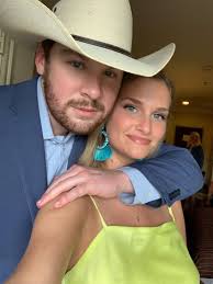 Reilly Ehlinger and Evan Hager's Wedding Website