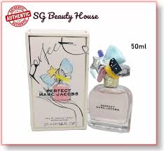 The white accords of birch and cedar wood add intensity. Marc Jacobs Perfect Edp Spray 50ml 100ml Lazada Singapore