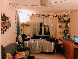 Pin By Melanie Howard On Habitacion Dorm Room Lights Single Dorm Room Cool Dorm Rooms