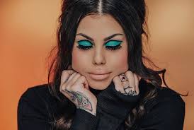 Bailey Sarian Baileysarian Instagram Photos And Videos Summer Makeup Summermakeup Colourpop Neonmakeup Makeup Artistry Makeup Makeup Inspiration