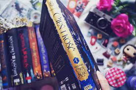 Fałda cienia… żeby ją zniszczyć, potrzebujemy cudu. Amanda Says Cien I Kosc Leigh Bardugo Trylogia Grisha 1