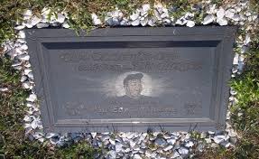 Paul Edward Dunkle (1976-2002)