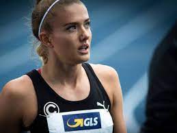 May be an image of. Leichtathletik Alica Schmidt Happy Uber Nominierung Fur Olympia 2021 In Tokio