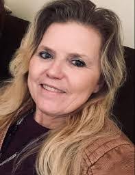 Crystal Epperson's Instagram, Twitter & Facebook