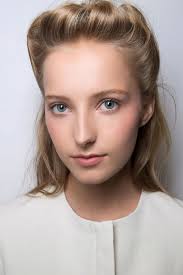 We did not find results for: Coiffure Annees 60 Originale Coiffure Annees 60 Et Si On Se Mettait A La Tendance Sixties Elle