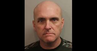 Dale Folsom's Instagram, Twitter & Facebook