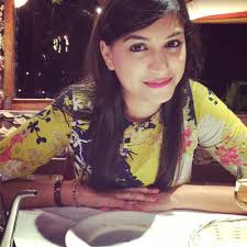 A proper pinch me moment right here ✨♥️ A year ago if someone had said  'Kelly, you'll be representing Boots social and content at Venice Film  Festival with Armani Beauty' I would've