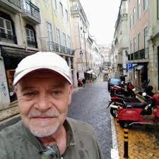 Elisa Torres Cuapio (@elitweets15)