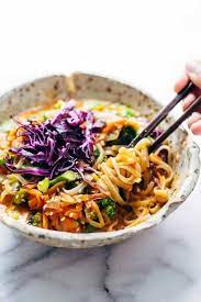 Bangkok Coconut Curry Noodle Bowls Pinch Of Yum Recipe Food Asian Recipes Healthy Recipes