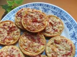 Bestel wagner piccolinis salami original online of ga naar de winkel. Wagner Pizza Original Piccolinis Salami Youtube