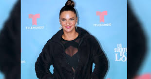 Communication is his strength and as well as german and spanish, seoane speaks fluent french, english, italian and portuguese. Mariana Seoane Seduces With A Fiery Photograph On Instagram Newsy Today