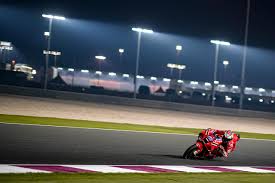 Coverage of the moto3 race from the grand prix of doha. 6dbsqka Aqvmsm