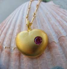 Love Actually Heart Necklace In Gold Plated Etsy Love Actually Stackable Wedding Bands Wedding Ring Bands