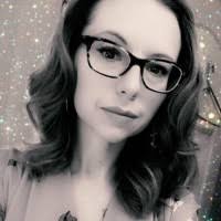 50+ "Danielle Mackenzie" profiles