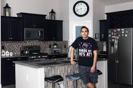 Maybe you would like to learn more about one of these? How A 32 Year Old Made 120 000 From Selling T Shirts Money