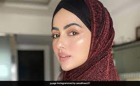Sana khan is a writer and editor living in brooklyn, ny. My Happiest Moment Bigg Boss Alumnus Sana Khan Quits Showbiz