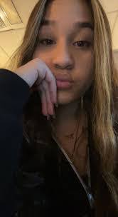 Sabrina Muela's Instagram, Twitter & Facebook