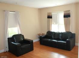 4 W Nelson St, Newton, NJ 07860