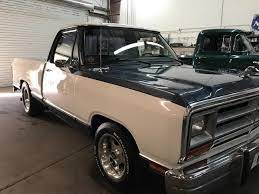 1987 Dodge D150 Le Short Box New Paint