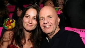 Karin Truitte's Instagram, Twitter & Facebook