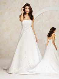 Brautkleid valerie kleemeier brautkleider hochzeitskleid hochzeit. Valerie By Kleemeier Im Hochzeitshaus Elmshorn