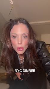 NYC Dinner Outfit Inspiration: Stylish and Chic Ideas