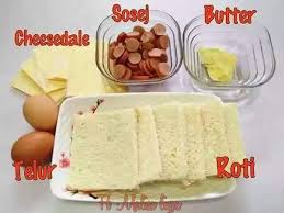 Sediakan glis telur iaitu campurkan 1 biji telur dengan 1 sudu besar susu segar dan kocok sebentar. Resepi Hangat Roti Telur Cheese Isi Sosej Biasanya Facebook