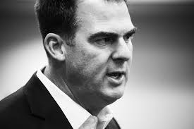 Kevin Stitt strolls, prepares for Drew Edmondson