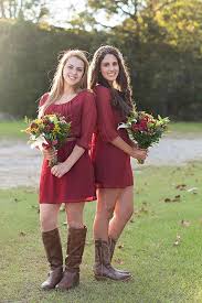 Wedding By Ali Rae Country Style Wedding Dresses Wedding Inspiration Fall Maroon Bridesmaid
