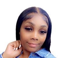 Tamara Overton's Instagram, Twitter & Facebook