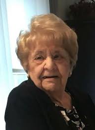 Evelyn Vill Grillo (1924-2023)