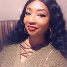 Sonya Calhoun's Instagram, Twitter & Facebook