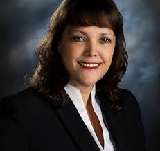 Suellen Brafford's Instagram, Twitter & Facebook