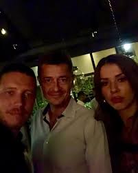 Το δικηγορικό γραφείο δημητριου σπυροσ & συνεργατεσ εδρεύει στην αθήνα. Elewnora Zoyganelh Aytos Einai O Antras Poy Ths Eklepse Thn Kardia
