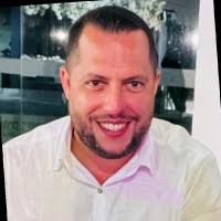 40+ "Thiago Conti" profiles