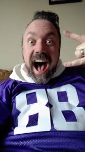 My Minnesotan Girlfriends English Teacher, Nick Ingles, looks a lot like  Sean : r/jacksepticeye