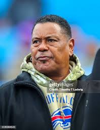 23 Bills Leonard Smith Stock Photos, High-Res Pictures, and Images