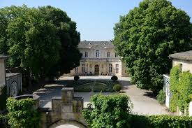 Chateau Martinay Hotel Carpentras Tarifs 2019 Mis A Jour 12 Avis Et 79 Photos Tripadvisor Chateau Maison De Maitre Maison De Maitre