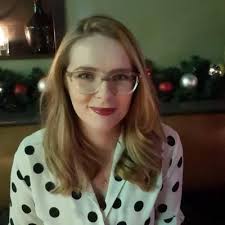 Aileen Connolly (@ac5543)