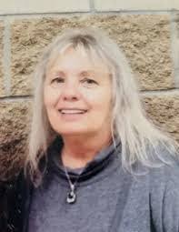 Betty Mouton's Instagram, Twitter & Facebook