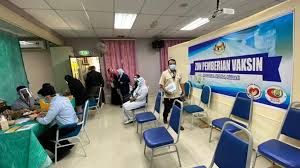 Pada awal tahun 1990 pembinaan hospital baru telah sehingga kini, hospital kulim mempunyai 14 wad dengan 314 buah katil. Wafiy Iqbalwafiy Twitter