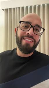 Ben Caraballo (@bencaraballomusica)