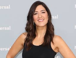 Join the brilliant comedian and actress d'arcy carden, fresh off her dazzling performance on the last episode of the good place—the story of a group of recently deceased earthlings navigating the afterlife—acclaimed as the best sitcom on tv, according to the new york times. D Arcy Carden S Husband Jason Carden Net Worth Bio Many More Celeb Tattler