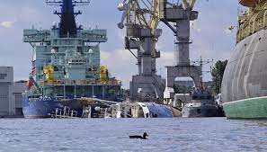 Russian Navy’s New Arctic Tug Capsizes and Sinks at St. Petersburg Shipyard