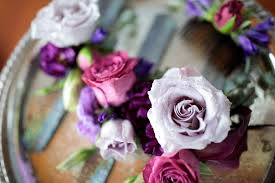 Kõik ✅1006 lennufirmade pakkumised ühes kohas. Intimate Home Wedding Hybl Fannin Design Vermont Wedding Flowers