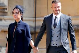 Vor der royalen hochzeit von prinz harry und meghan markle sorgt victoria beckham mit ihrem kleid für einen shitstorm. David Beckham Vs George Clooney Gq Germany