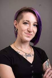 Amanda Woolbright's Instagram, Twitter & Facebook