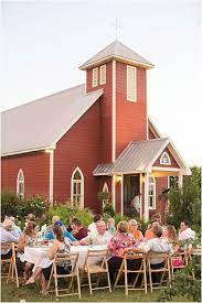 Brenham Wedding By Alicia Pyne Photography Brenham Real Wedding Wedding Venues Texas Summer Wedding Outdoor Outdoor Wedding Venues