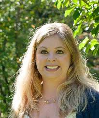 Kristi Rood's Instagram, Twitter & Facebook