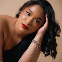 1300+ Profile mit dem Suchbegriff „Monegro“